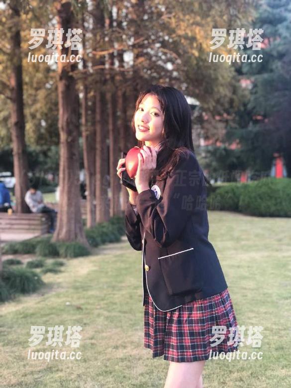 51cg10官网，正宗的低调吃瓜圣地，快来和我一起“哈哈哈”！