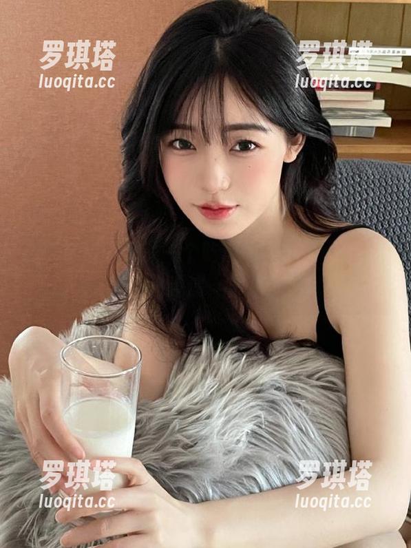 51cg 不只是一个吃瓜网,51cgios让你边吃边追,爽爆了!