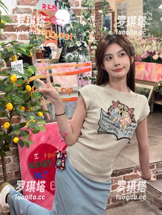 51吃瓜 “51吃瓜”今日特别企划:观看娜娜的神奇发型,简直是魔法师!
