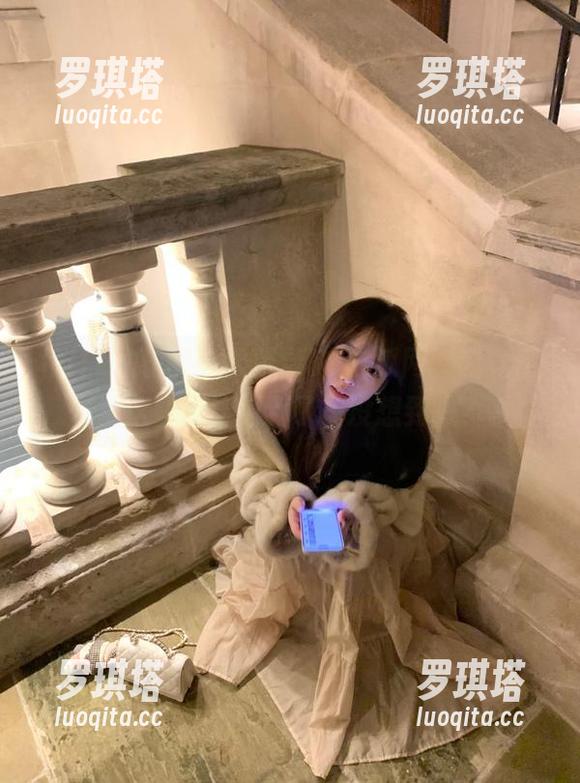51吃瓜网 今天登录51吃瓜网,我竟然被这些瓜给惊到了…没想到吧?