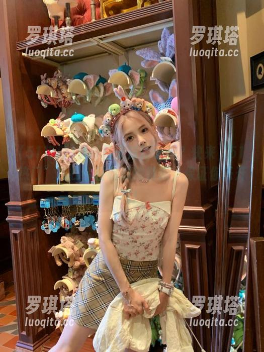 51热门 觉得日子过得无聊?快来“51热门”找找今日吃瓜的链接,保证你乐开花!