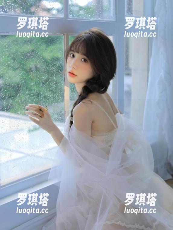 718黑瓜吃料 718黑瓜吃料网站:让你吃完瓜之后下不了嘴的精彩点评!