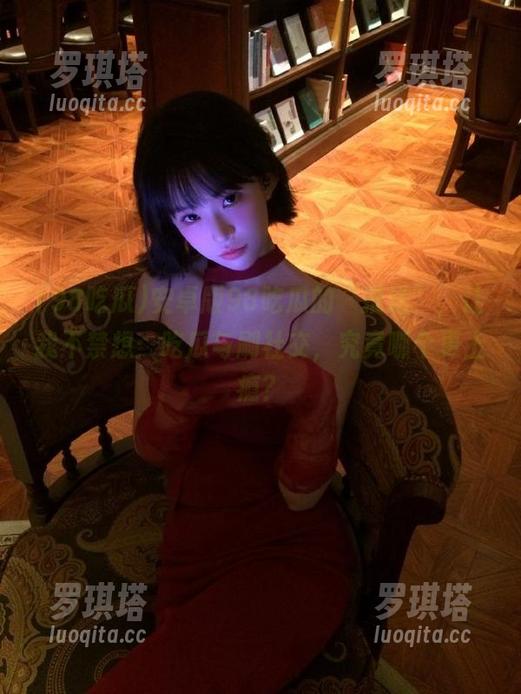 98吃瓜 安卓版98吃瓜的“推送”,让我不禁想:吃瓜与刷社交,究竟哪个更上瘾?