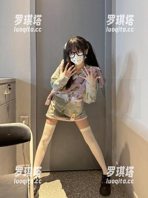hl155 一不小心就被hl155.ccm首页的瓜吸引,简直是情不自禁的“吸食”现场!