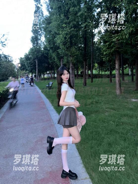 zzztttsu 更新|只能说“万篇长征黑料不打烊zzztttsu”又给我们上了一课,生活真是个大舞台!