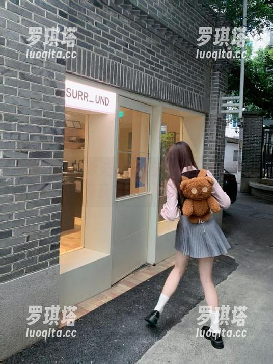 今天的瓜在五一吃瓜苹果版上简直疯狂到不行！