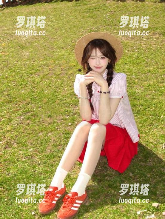 免费吃瓜 免费吃瓜的首页就像我的八卦百科,全能!但偶尔也要放空一下吧?