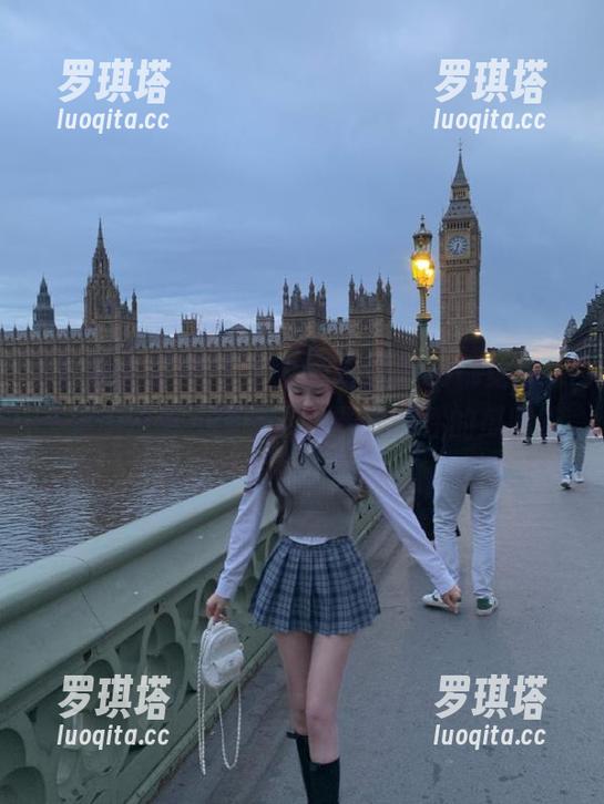 全网吃瓜 每次刷全网吃瓜app都觉得,生活为啥就不能多点这些戏剧性的瓜呢?