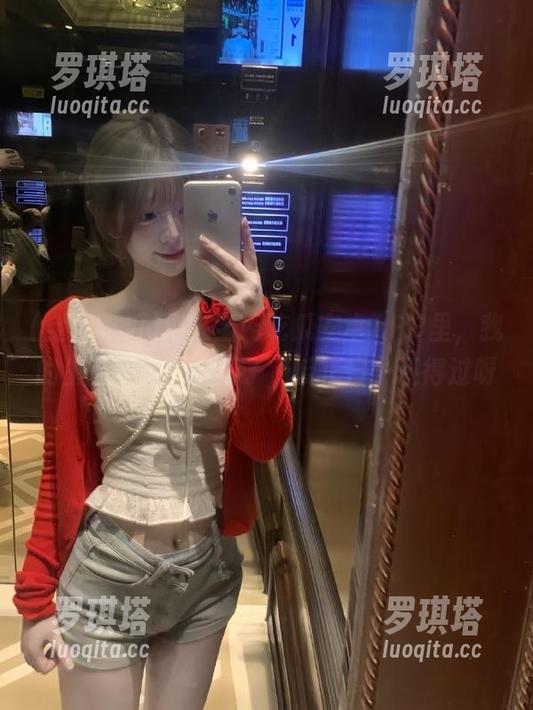 全网吃瓜 泡在全网吃瓜安卓APP里,我的生活就是图个乐子,反正日子还得过呀