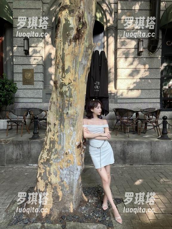朝阳群众又出手了，登录“吃瓜51”看看黑料是怎样翻涌的！
