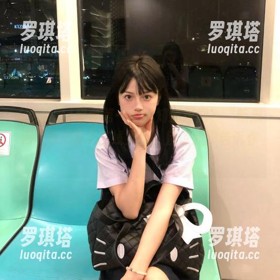 想要第一时间知道绯闻？“吃瓜网”ios版本在线更新，别说我没告诉你！
