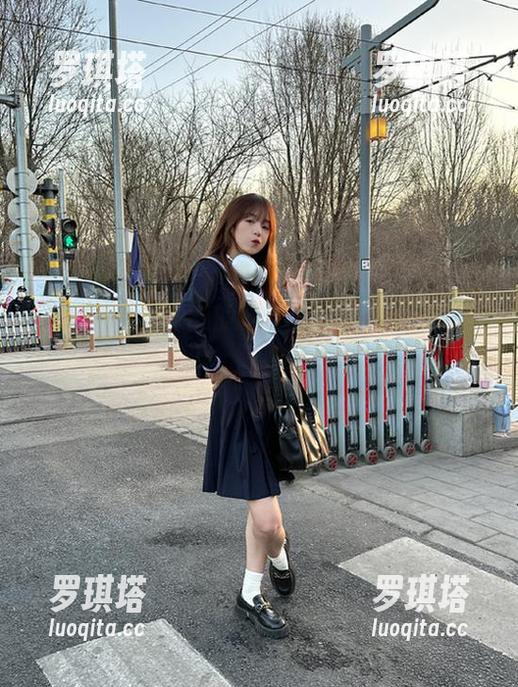 苹果版的秘密：在吃瓜网上如何免费吃瓜，简直太魔性了！