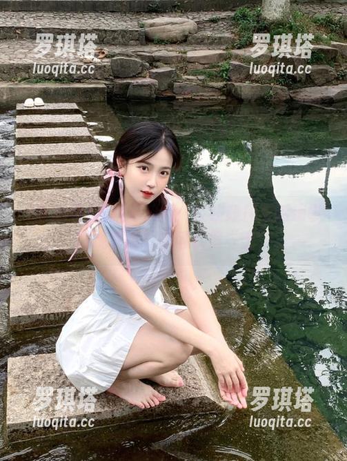 吃瓜网 最新吃瓜网:在线窥探生活琐事,发现幸福原来可以很“土”。