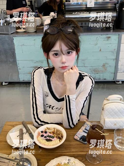 每日吃瓜51 永久关注每日吃瓜51网,我的好奇心都快被刷成永久会员了!