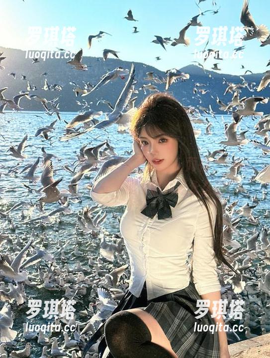 幸福是短暂的，而在“166.fu黑料不打烊”里，黑料是永久的。