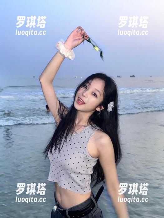 zzzttt黑料不打烊发布：今天我的瓜又香又甜！