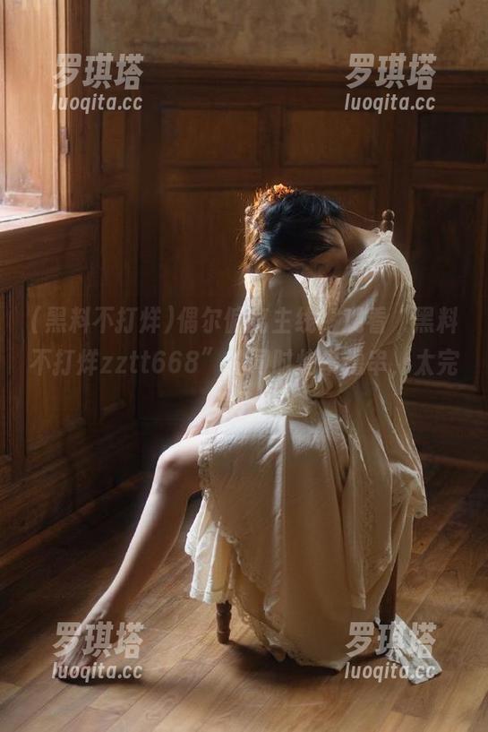 黑料不打烊 偶尔偏离主线,观看“黑料不打烊zztt668”的同时烤串撸串,太完美了!