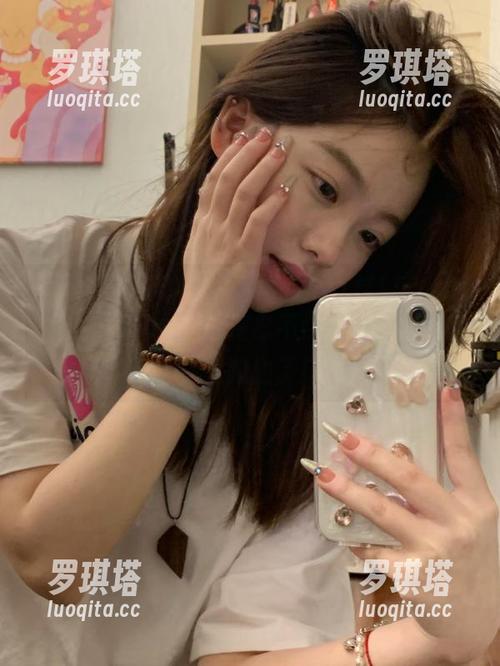 黑料不打烊 每次“黑料不打烊155fun”发布新料,我总是忍不住感叹,这剧情也太狗血了!