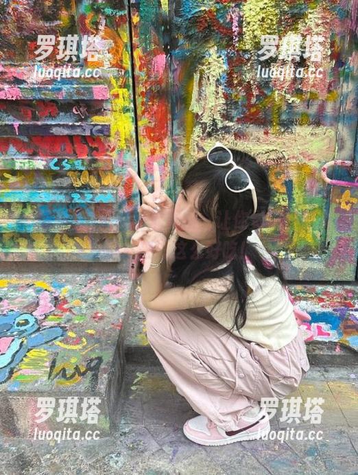 黑料榜 黑料榜苹果版:让你觉得,瓜真是从来没这么好吃!