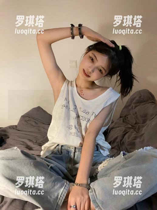黑料正能量的传送门在召唤，在线入口一按，神秘发生了什么呢？