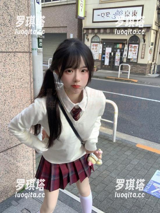 黑料正能量不打烊 黑料正能量不打烊首页:2025年,我准备好被八卦轰炸了吗?