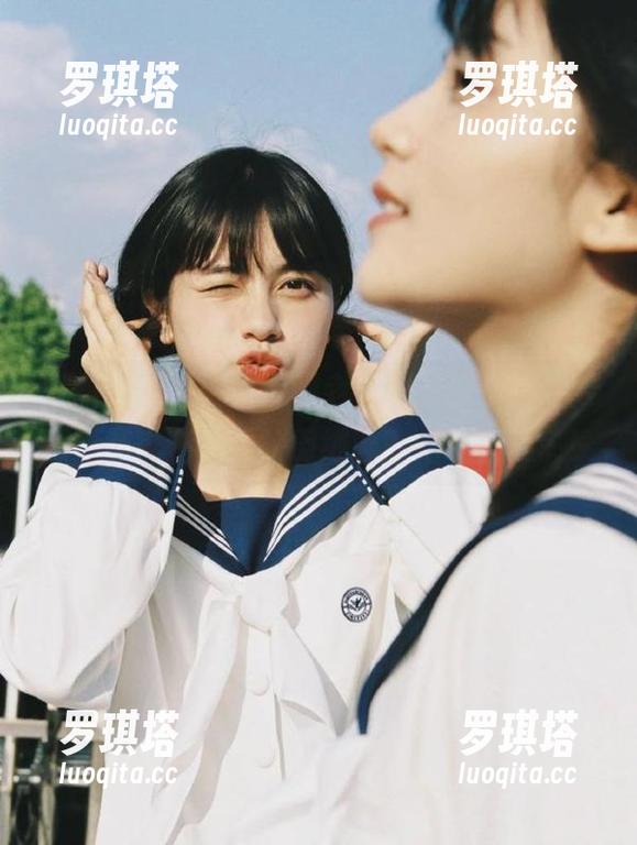黑料老司机 “黑料老司机”发布,今天居然有谁在直播吃羽绒服?鬼才中奖了!
